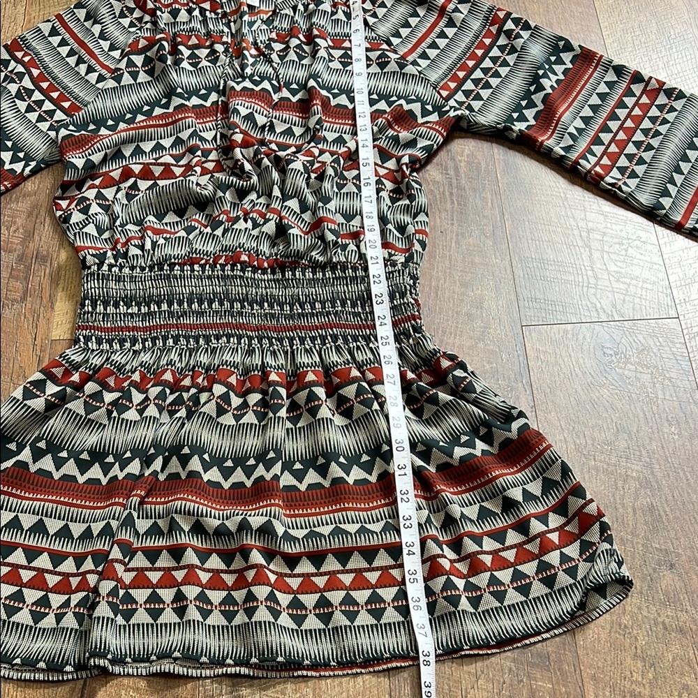 Geometric Patterned Dress - Picture 4 of 7